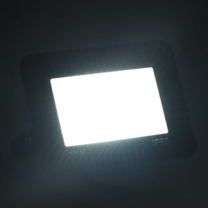 LED reflektor 30 W studené biele svetlo Produkt